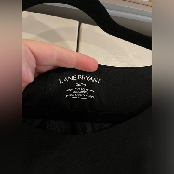 Lane Bryant Banded Bubble Hem Tank - PLUS Size 26/28 - Picture 4 of 4